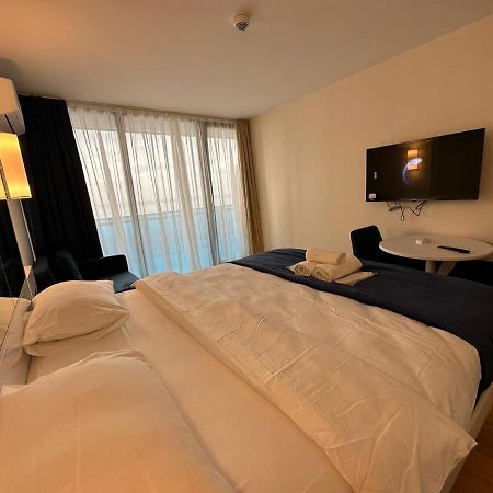 Orbi City Batumi Aparthotel Bagian luar foto