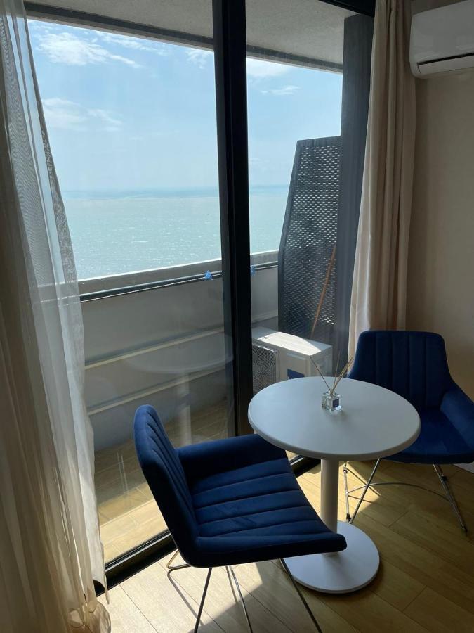 Orbi City Batumi Aparthotel Bagian luar foto