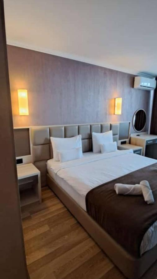 Orbi City Batumi Aparthotel Bagian luar foto