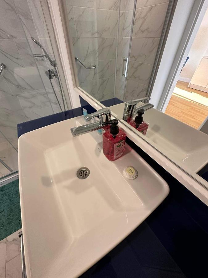 Orbi City Batumi Aparthotel Bagian luar foto