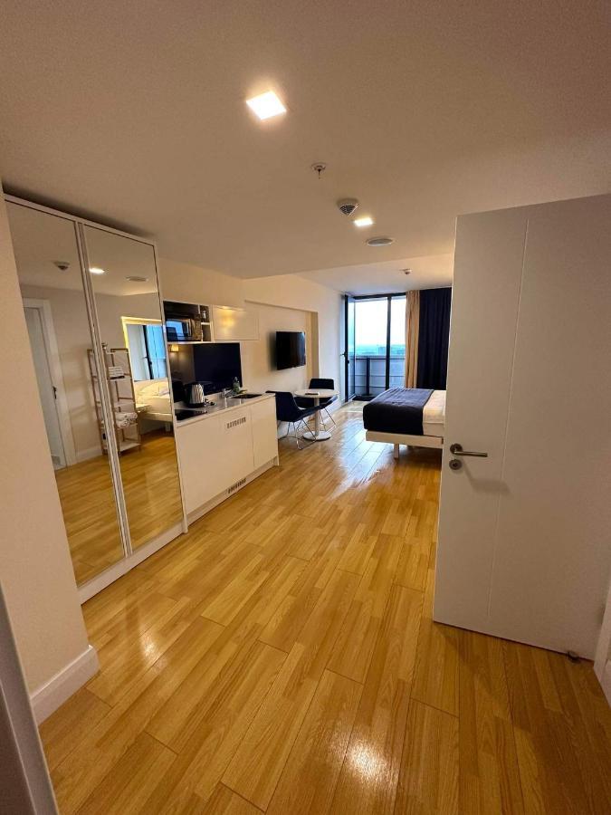 Orbi City Batumi Aparthotel Bagian luar foto