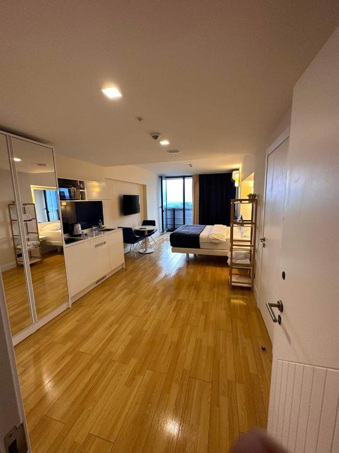 Orbi City Batumi Aparthotel Bagian luar foto