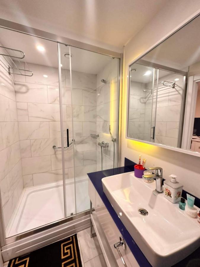 Orbi City Batumi Aparthotel Bagian luar foto
